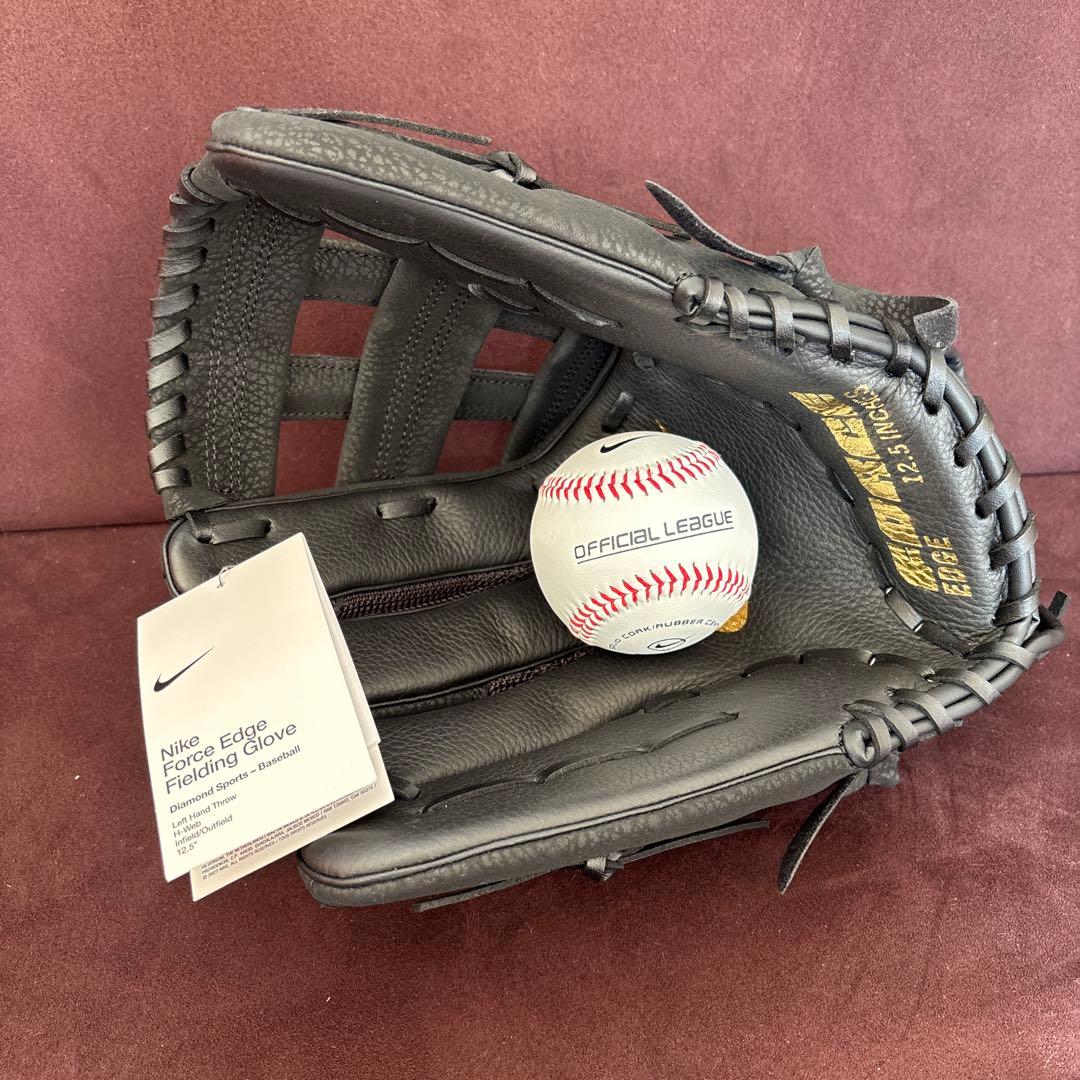 NIKE野球グローブ左用　Force Edge Fielding Glove