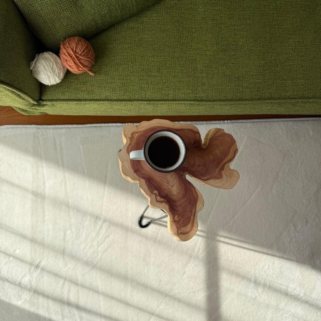 ミニ　コーヒーテーブル　サイドテーブル　切り株