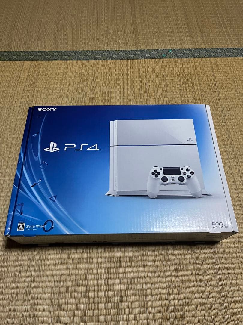 PlayStation 4 ホワイト 本体とコントローラーセット