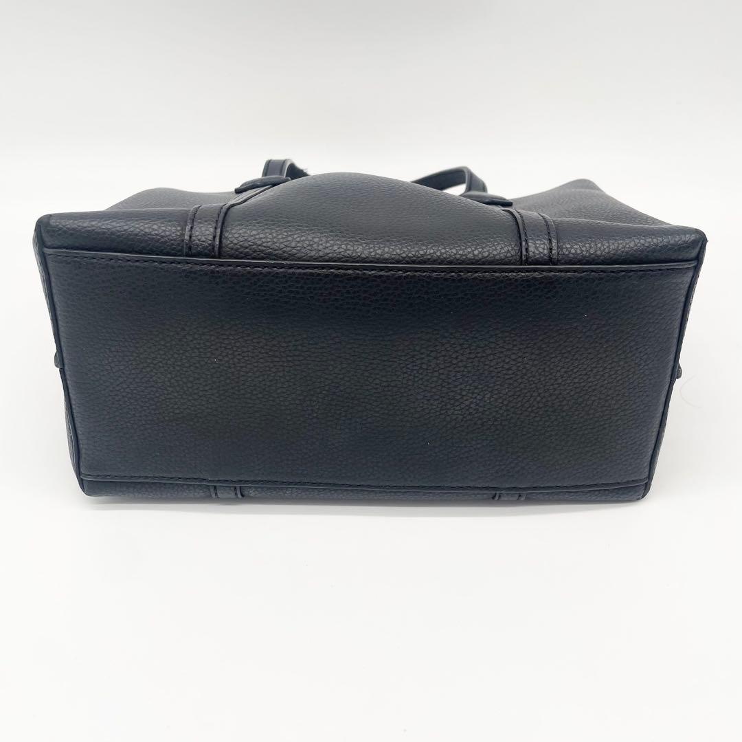 Tory Burch トリプルコンパートメント ペリー　ショルダーバッグ