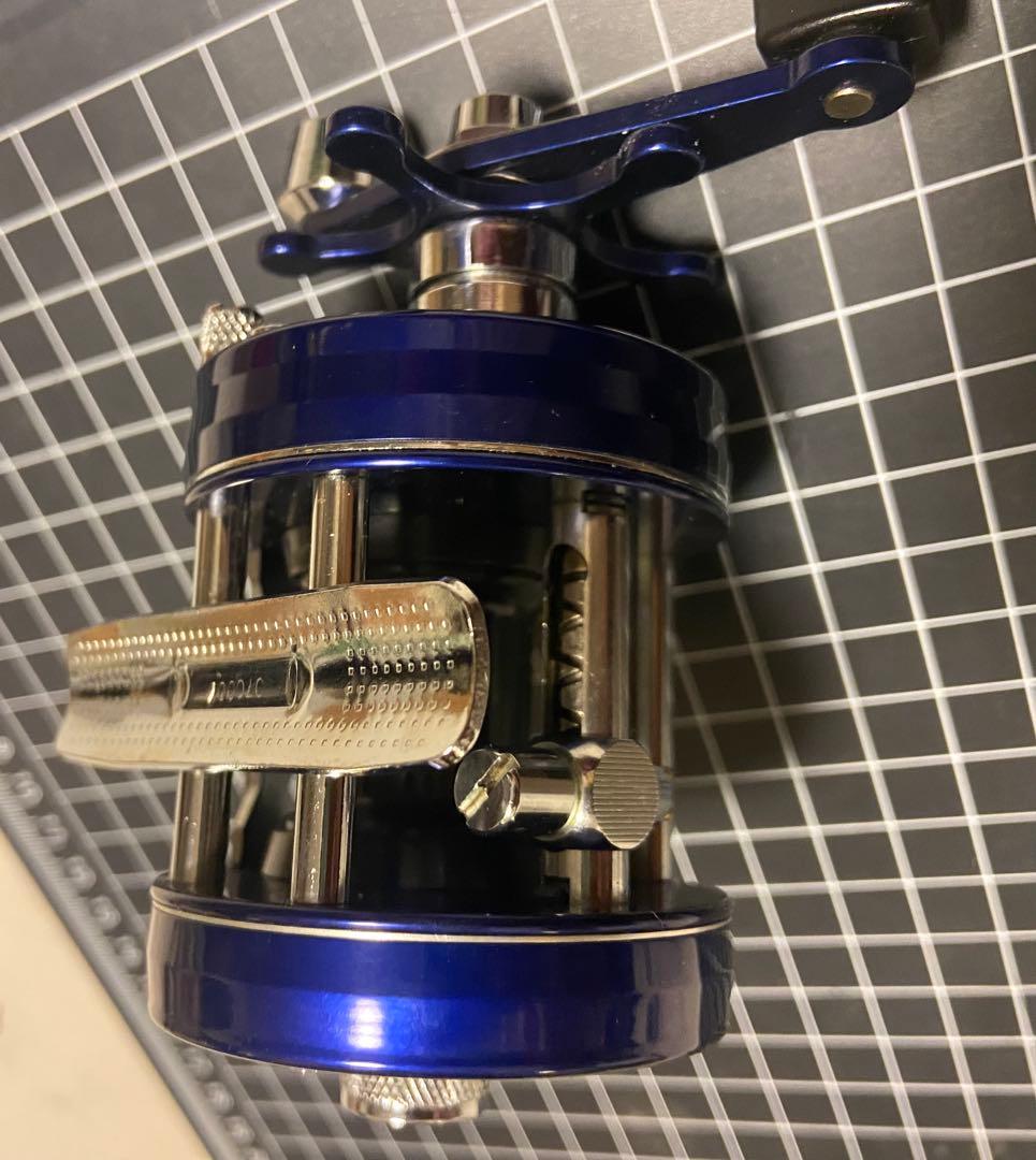 ABU アンバサダー2500C ブルー　超美品