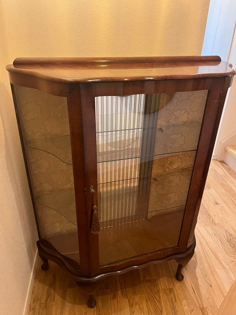 イギリスアンティーク　キャビネット　アンティーク家具　 飾り棚　英国家具・送料込