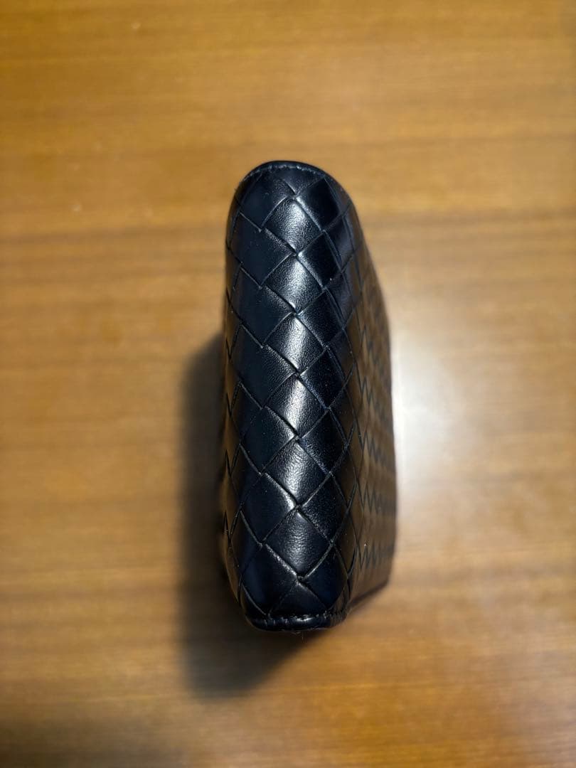 BOTTEGA VENETA イントレチャート　二つ折り財布 ブラック