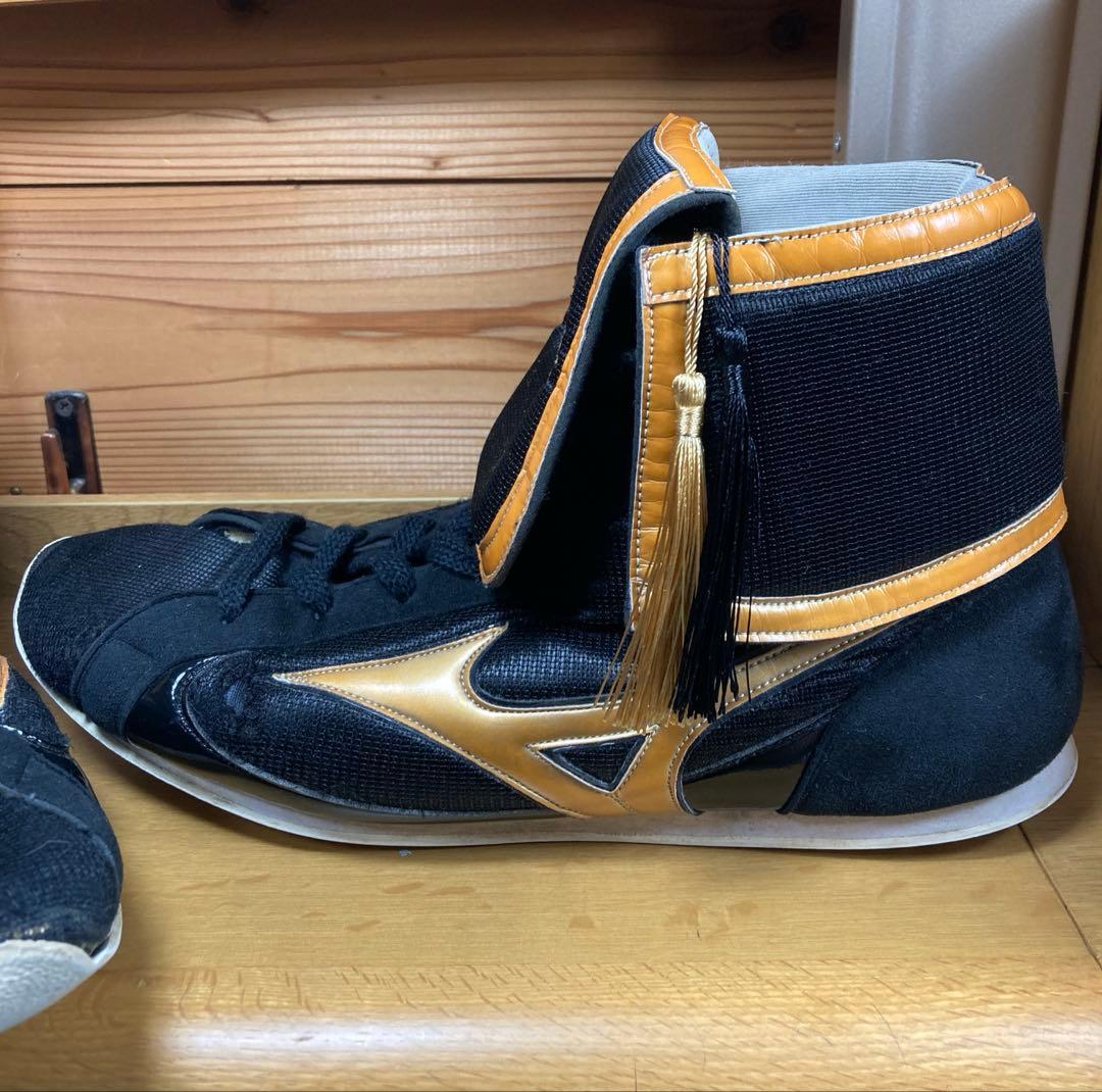 Mizuno ミズノ ボクシングシューズ 黒/ゴールド 28cm タッセル付き