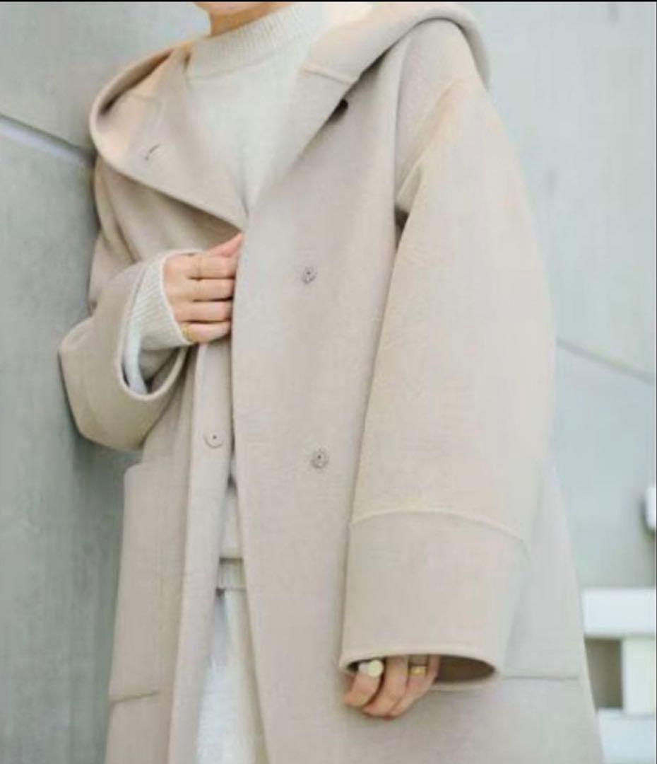 IENA フード付きベージュロングコート