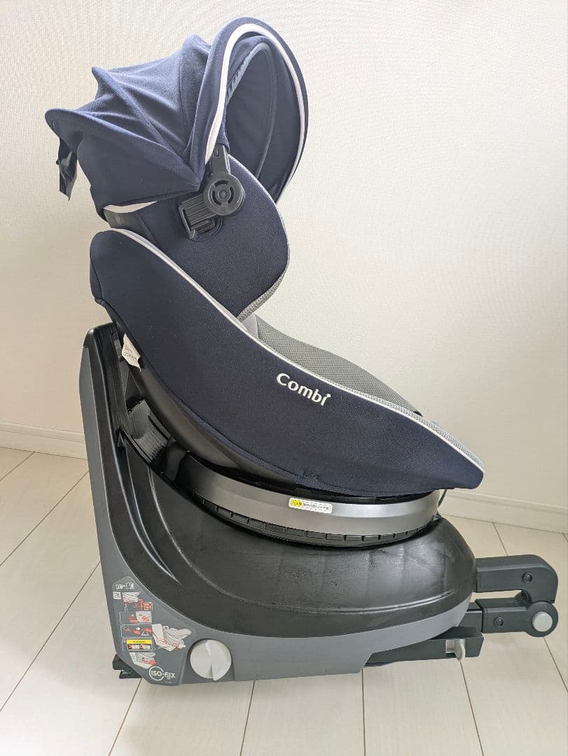 Combi クルムーヴスマートISOFIXチャイルドシート ネイビーJN-570