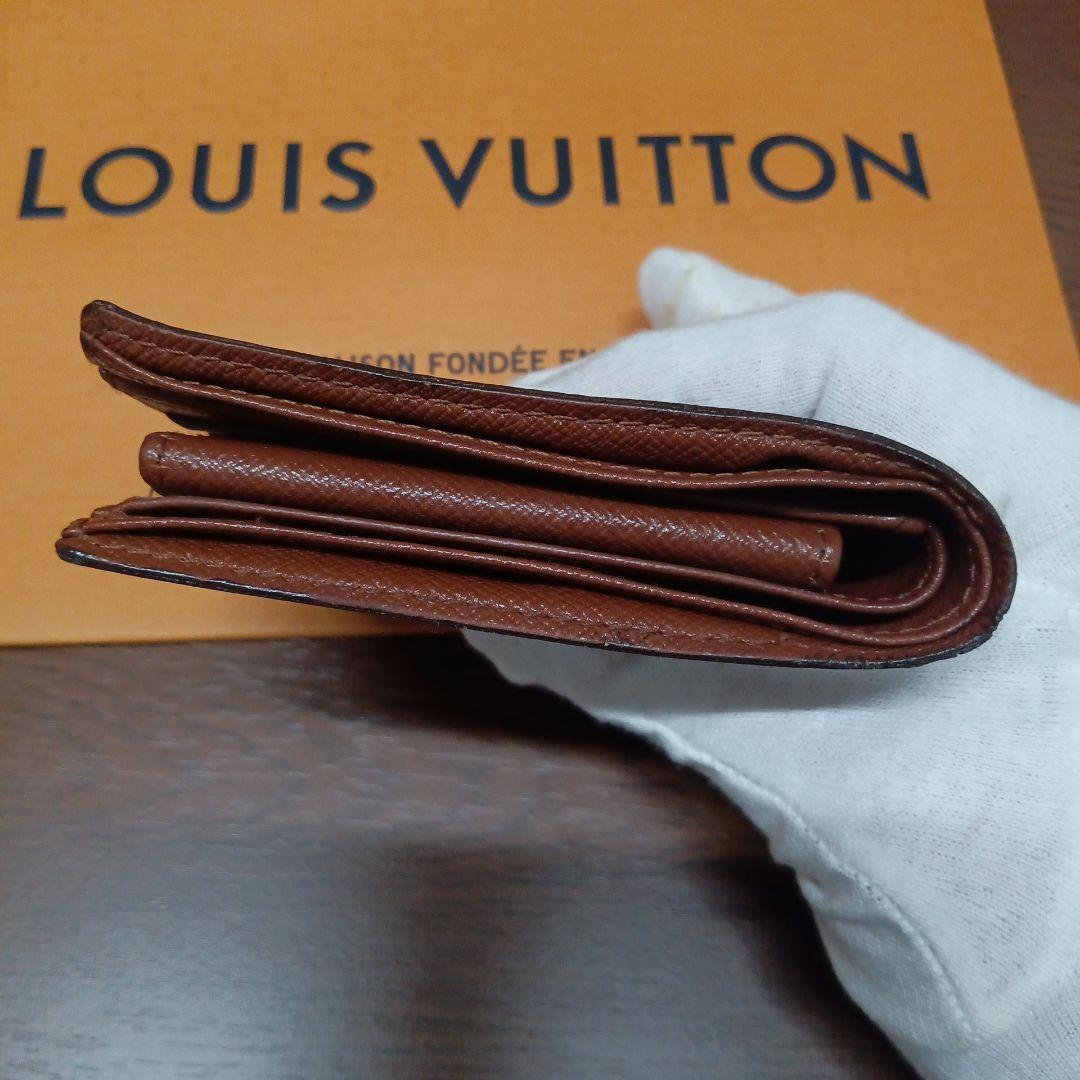 ルイ・ヴィトン。訳あり良品、モノグラム、ポルト、フォイユ、マルコ折り財布