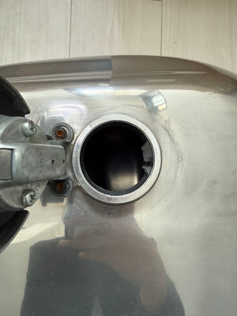 限界値下】SR400 デイトナ製アルミタンク　シートセット