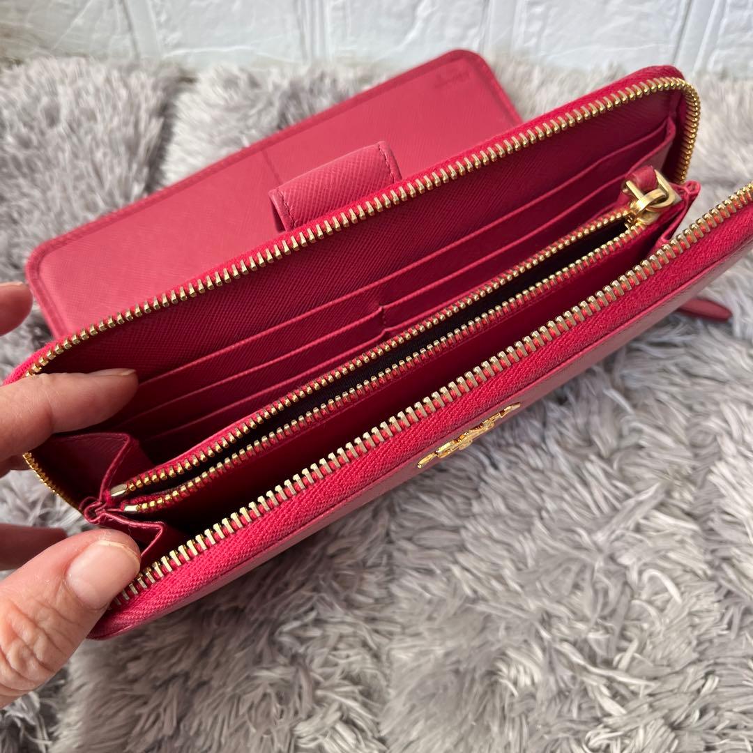 良品✨PRADA 大容量　長財布　オーガナイザー　サフィアーノ　メタルロゴ