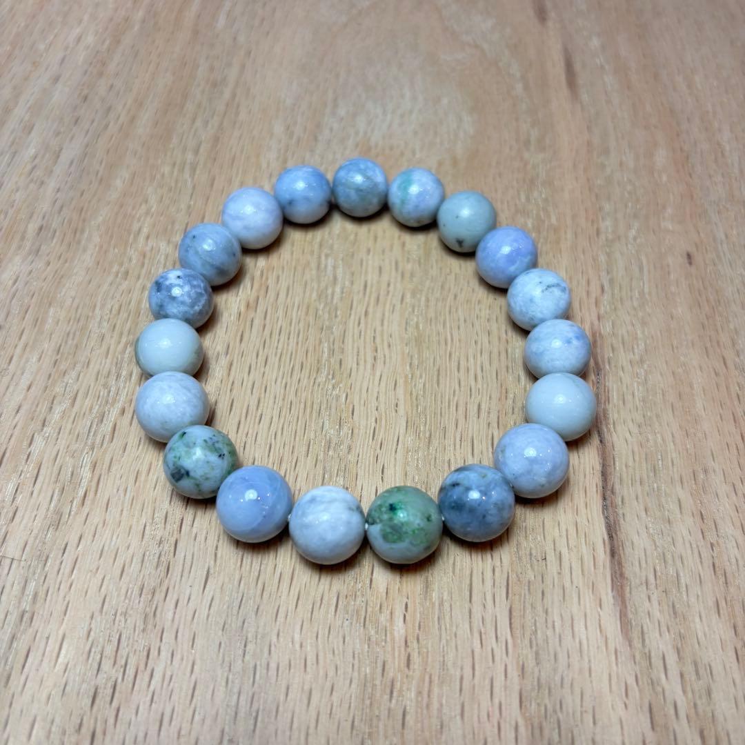 天然石　糸魚川翡翠のブレスレット　約10.5mm 丸玉