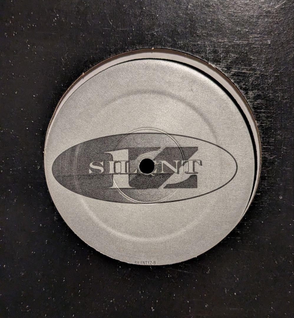 洋楽 SILENT 1Z/They Want Me Dead