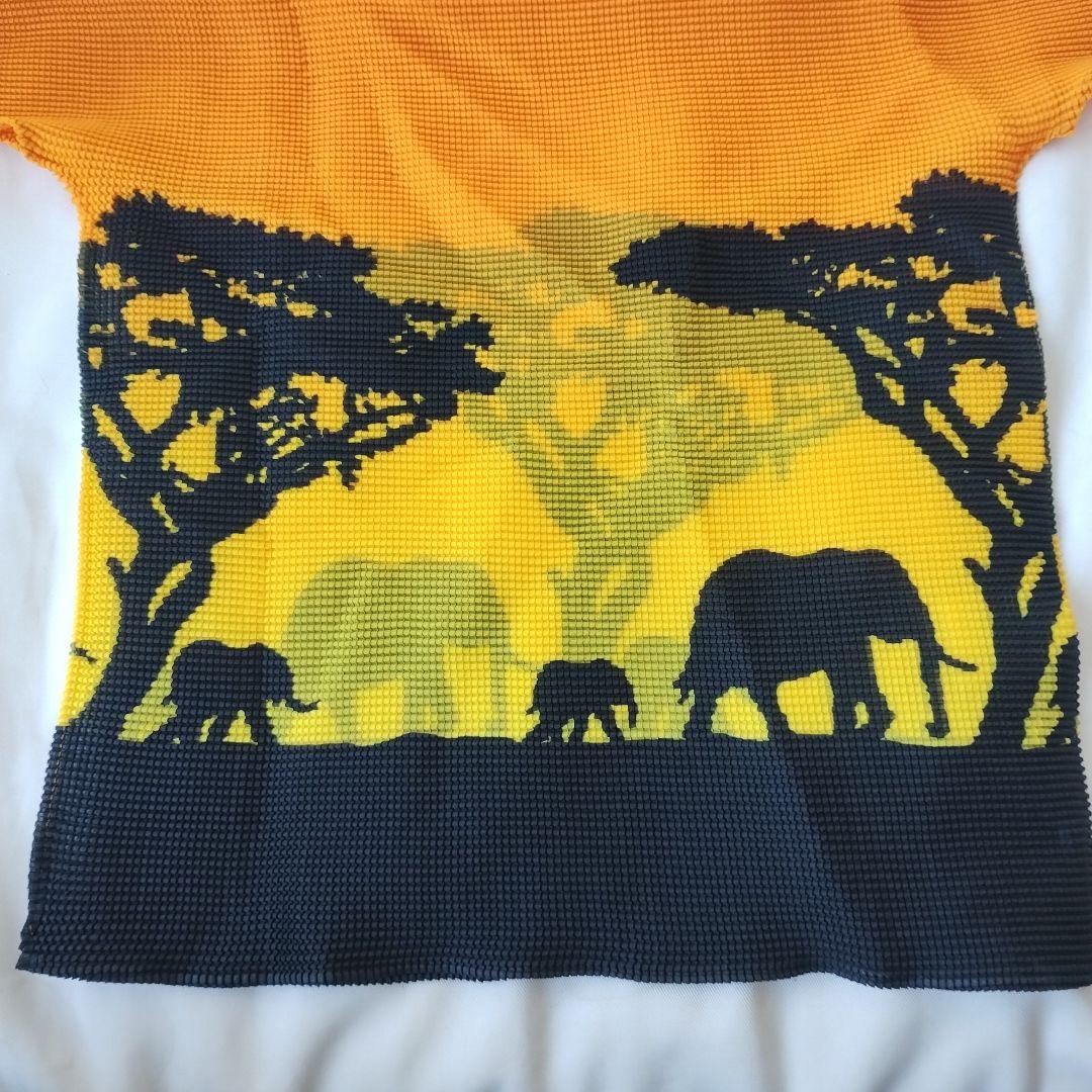 me ISSEY MIYAKE ワッフルプリーツカットソー　半袖