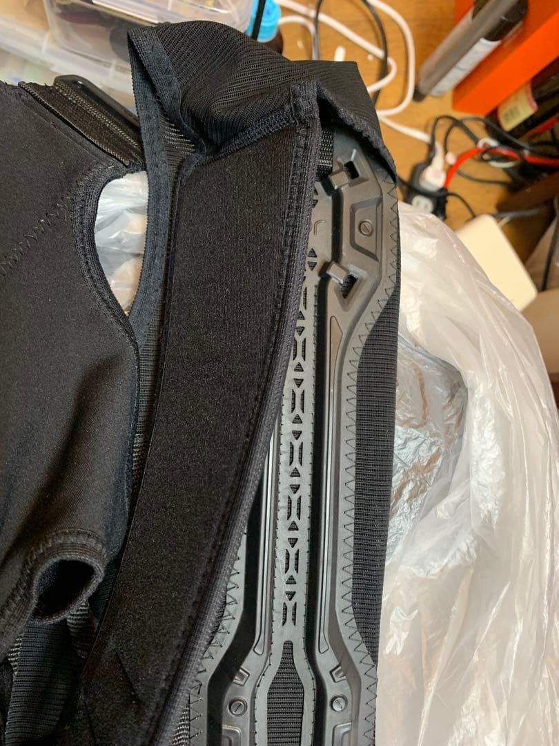 サポート　Bb PRO アシストスーツ　力仕事用