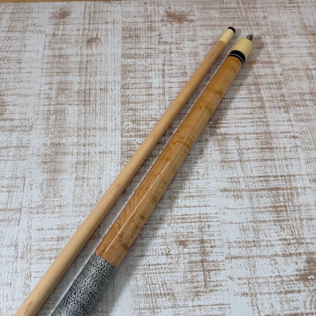 美品　ADAM アダム ビリヤードキュー　シャフト　ケース付き