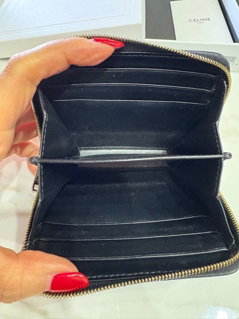 CELINE ブラックレザー 二つ折り財布