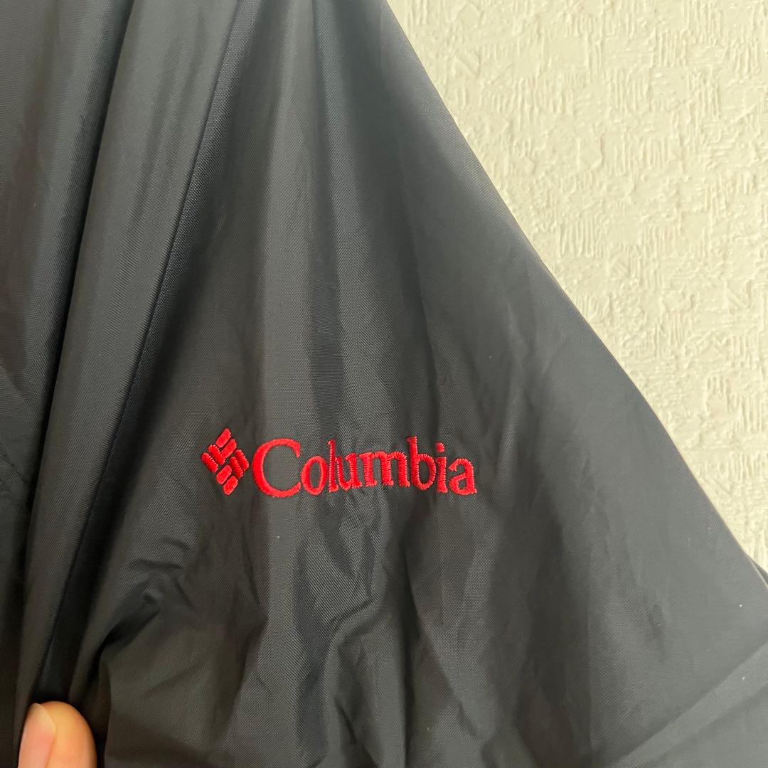 マンチェスターユナイテッド　コロンビア　コラボ　マウンテンパーカー