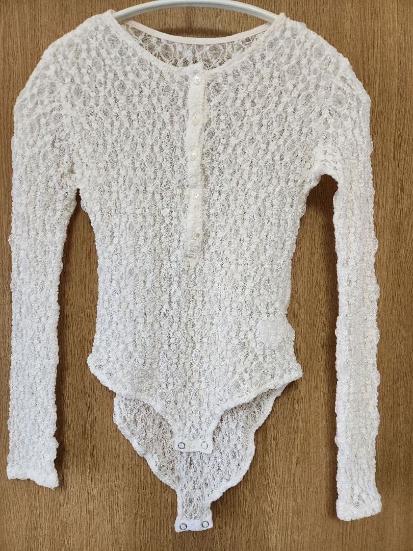 carla レースボディスーツ ホワイト