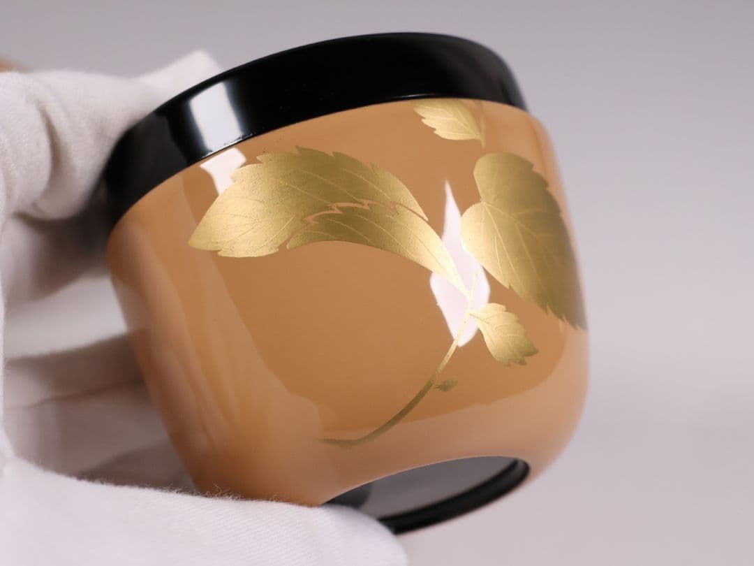 茶道具 中出松峰 白塗 紫陽花蒔絵 中棗 木製 共箱 漆芸 螺鈿【MA913】