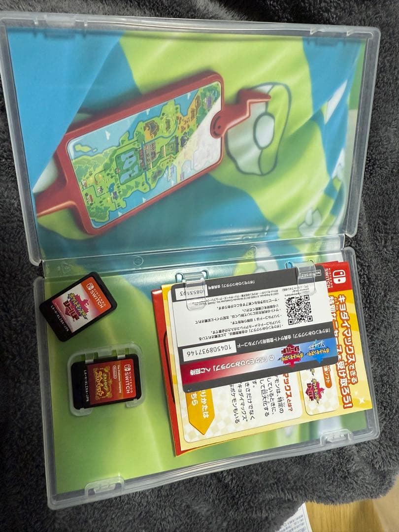 Nintendo Switch Lite シールド　スカーレットカセット付き