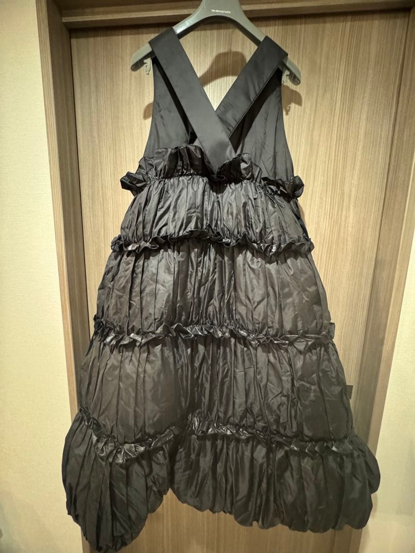 noirkeininomiyaケイニノミヤダウンワンピース黒フリル