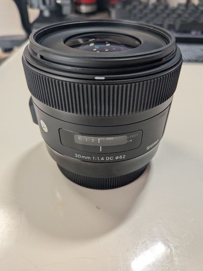 30mm f1.4 SIGMA 単焦点レンズ　EFマウント
