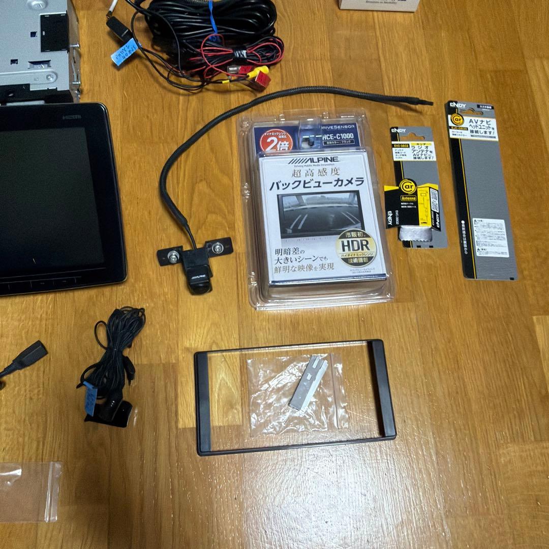 ALPINE DAF11V ディスプレイオーディオ バックカメラジムニー用配線付