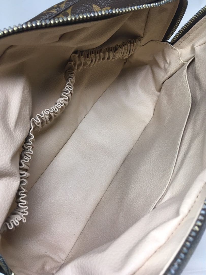 J78 ルイヴィトン　モノグラム　ハンドバッグ　クラッチバッグ