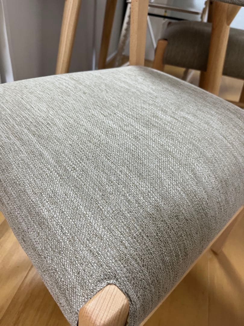 美品　送料込み ニトリ　ダイニングチェア