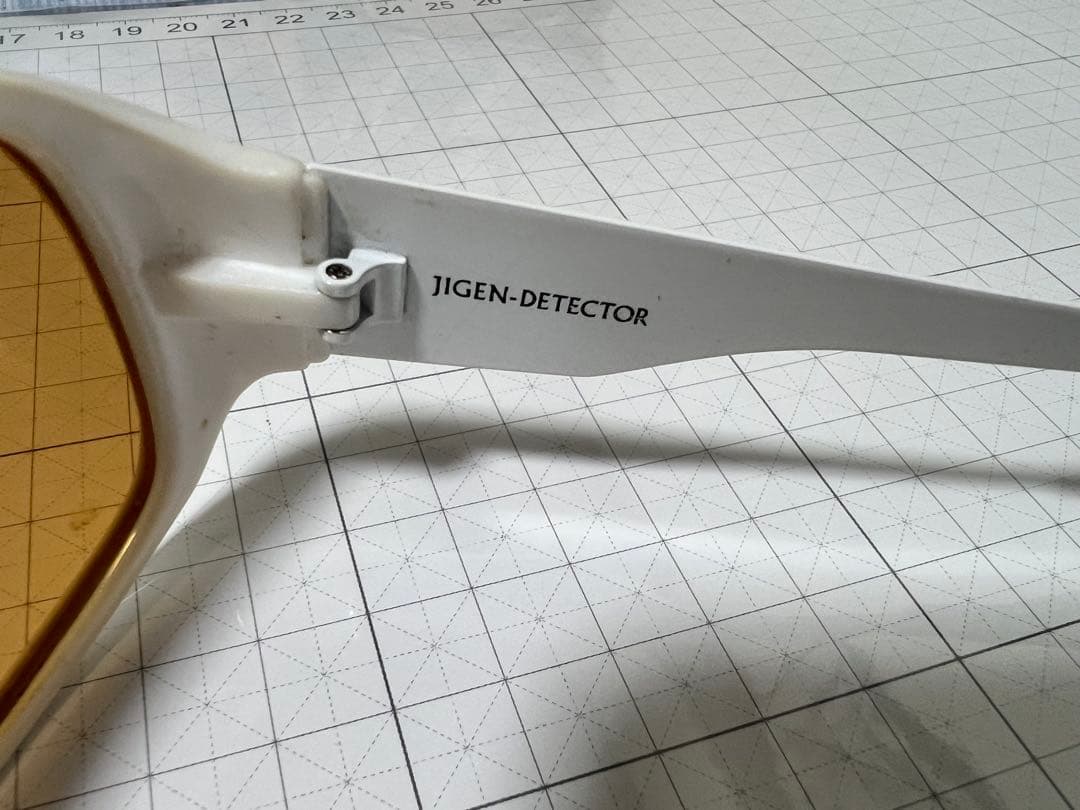 次元 DETECTOR 偏光サングラス 専用ケース付