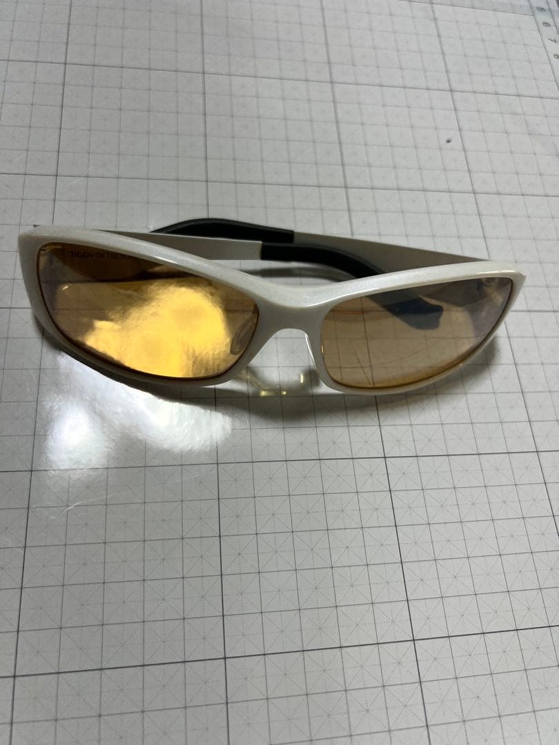 次元 DETECTOR 偏光サングラス 専用ケース付