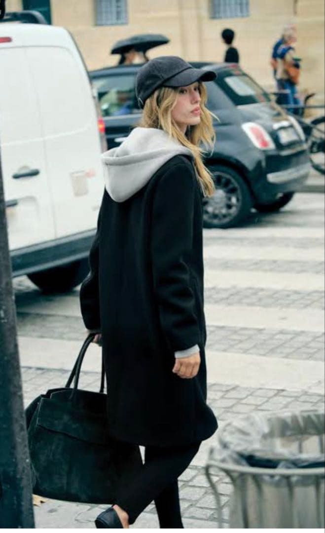 ZARA ブラック　デタッチャブル　フードコントラストコート　サイズ　XS