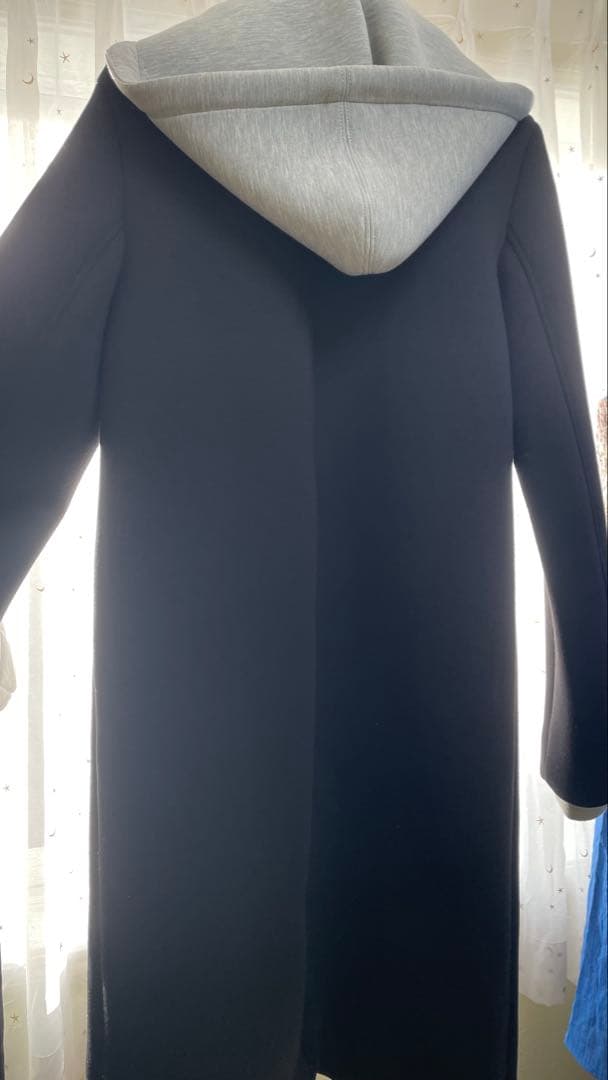 ZARA ブラック　デタッチャブル　フードコントラストコート　サイズ　XS