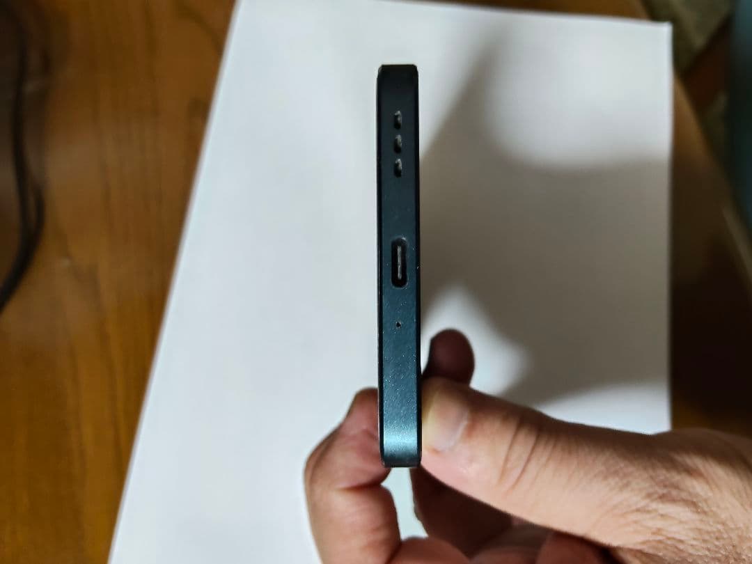 【美品】OPPO Reno11A （本体、箱、ケース、フィルム付）