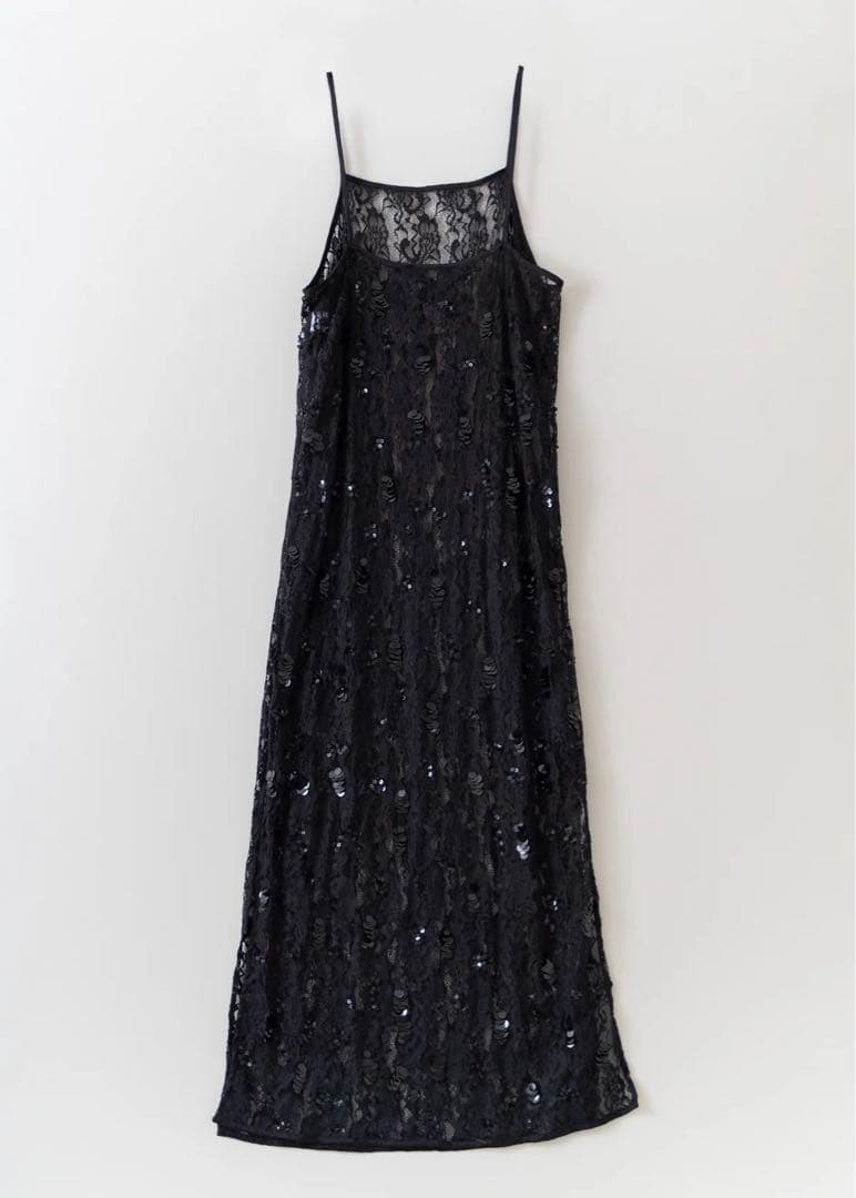 sara mallika スパンコールキャミワンピース