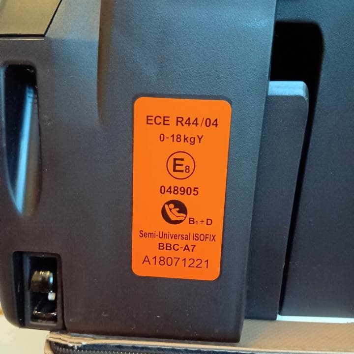 【美品✨】マムズキャリー チャイルドシート ターンレジェfix ヨ