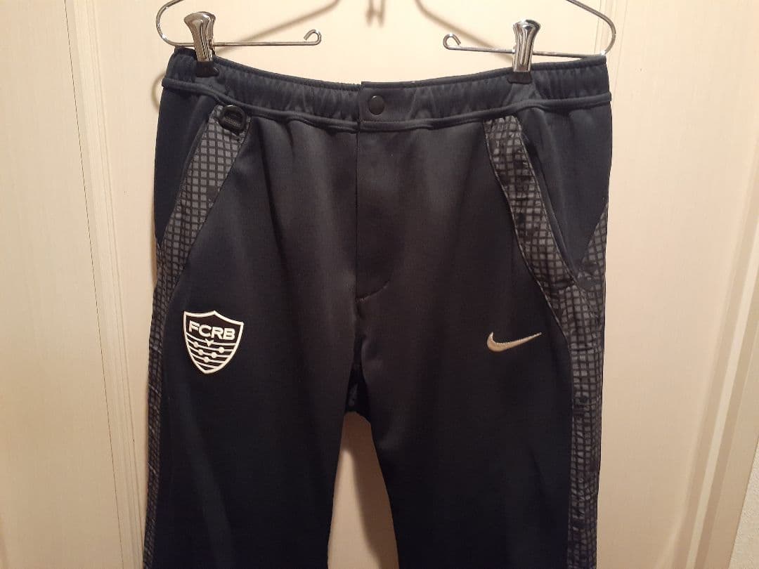 FCRB　ナイキ　BRISTOL　ブリストル　黒色　ジャージ　下パンツ　Mサイズ