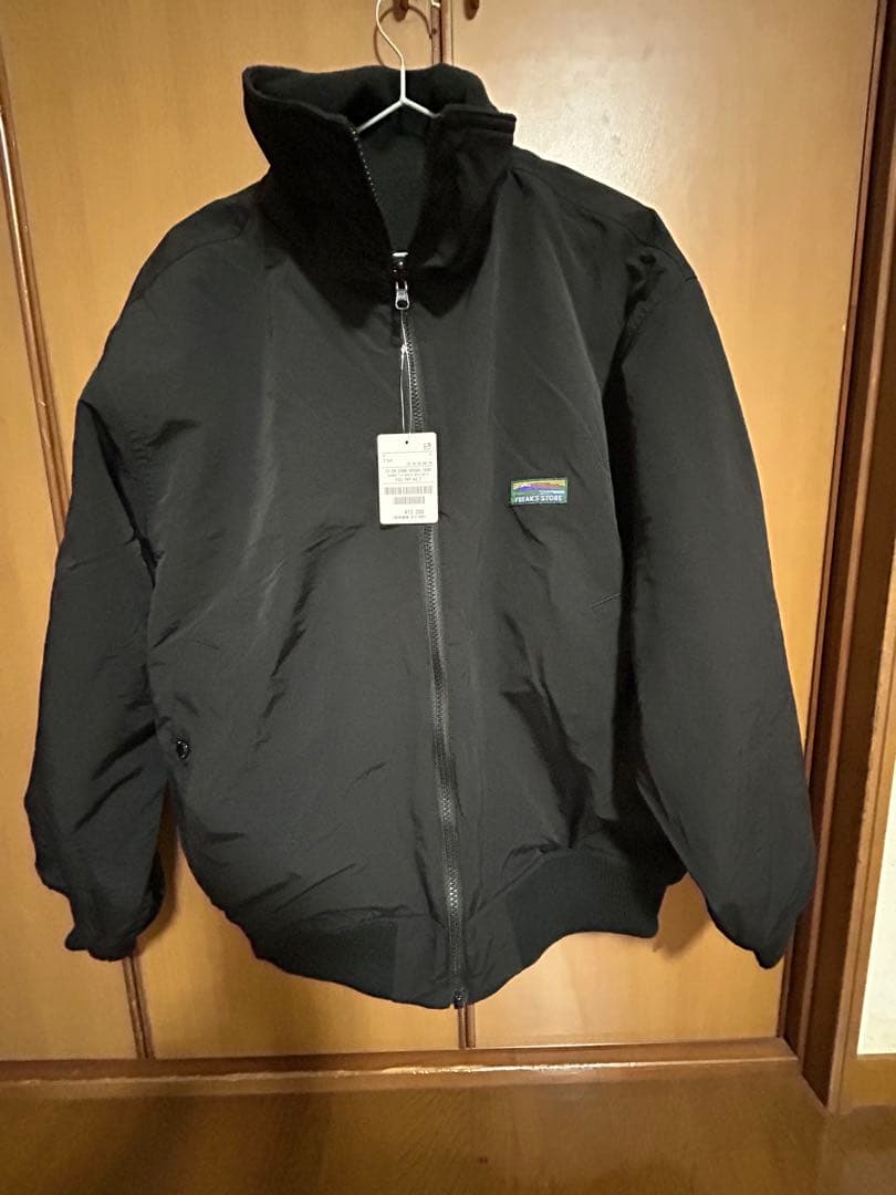 マウンテンパーカー 裏フリース　リバーシブル ブルゾン ブラック　フリーサイズ