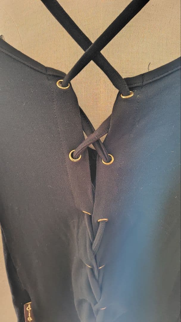 d.i.a. オフショル カットソー