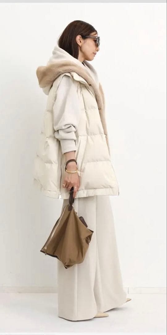 アパルトモン LOU ANDREA/ルーアンドレアFAKE MINK VEST