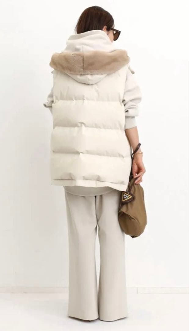 アパルトモン LOU ANDREA/ルーアンドレアFAKE MINK VEST