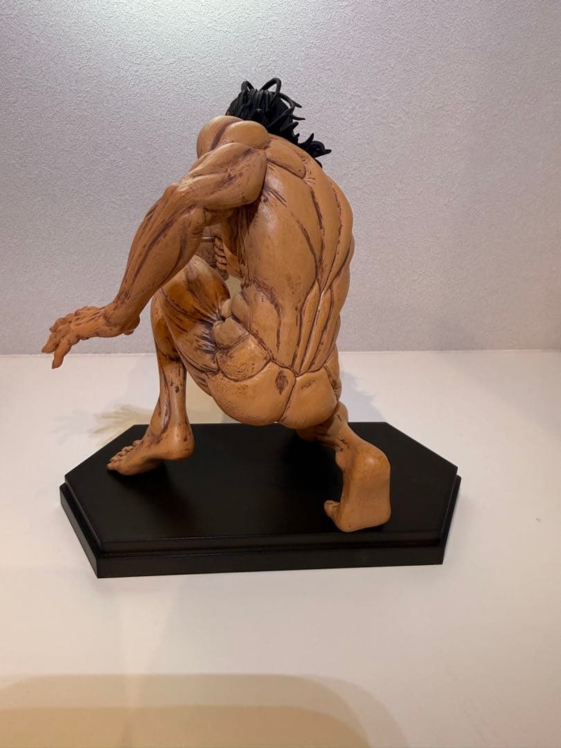 進撃の巨人+鎧の巨人 フィギュア 2体セット