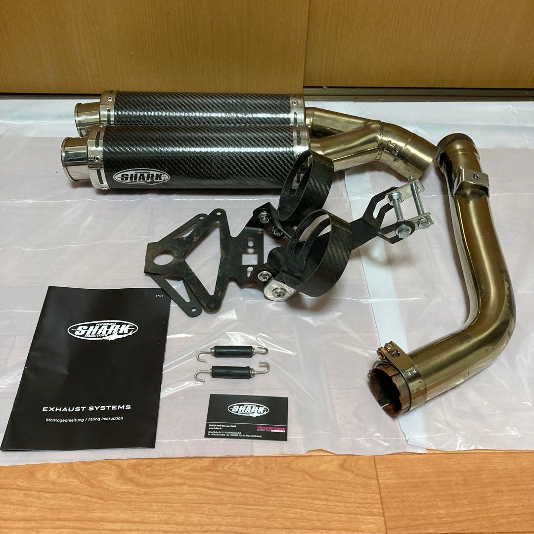 （釣り大好きマン）SHARK カーボスリップオンマフラー　cbr600rr