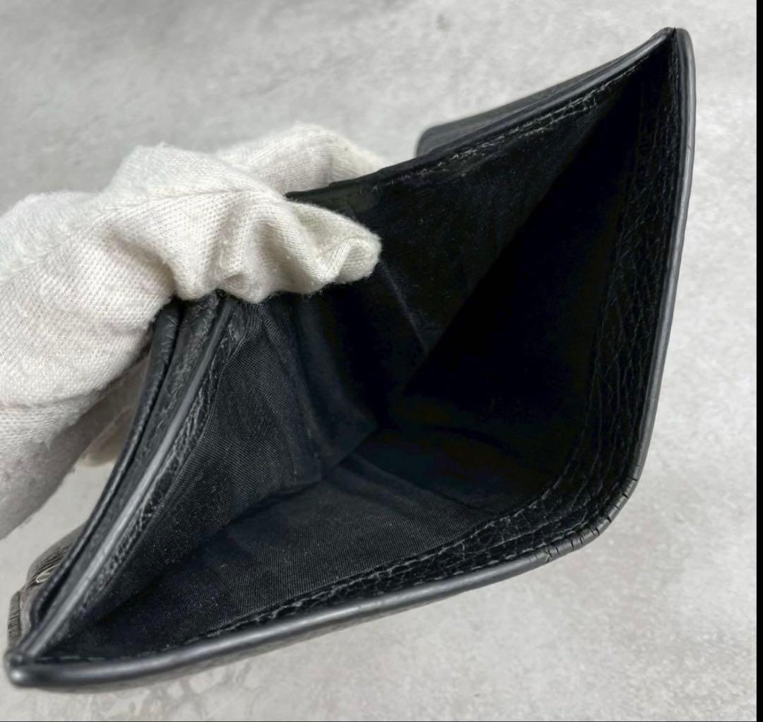 ぱ*こ様 黒のレザー二つ折り財布