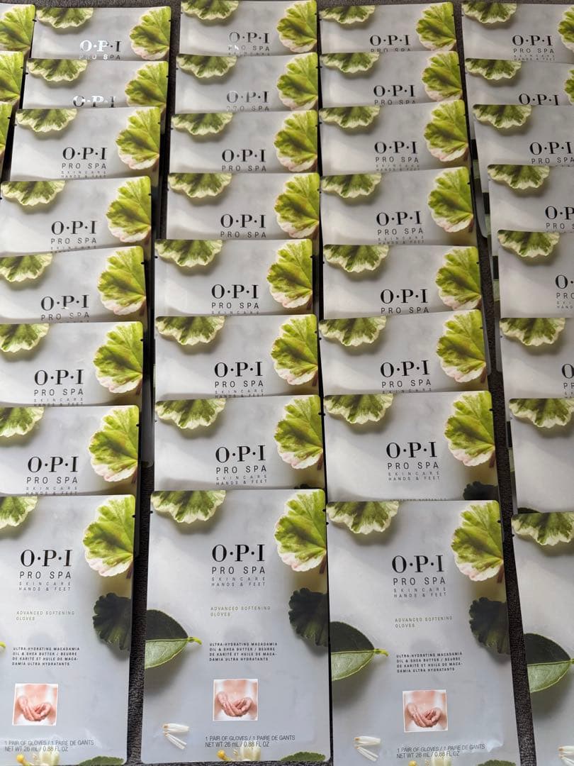 ジローちゃん専用　　OPI プロスパ　アドバンス　ソフニング　グローブ　48個