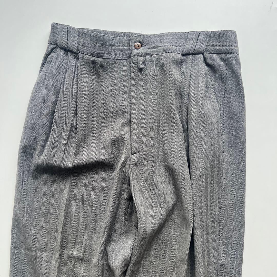 ジャンニヴェルサーチ ストライプ セットアップ メデューサボタン C265