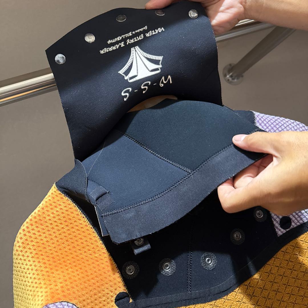 Billabong セミドライ　ブラック　ブルー　頂　フルオーダー