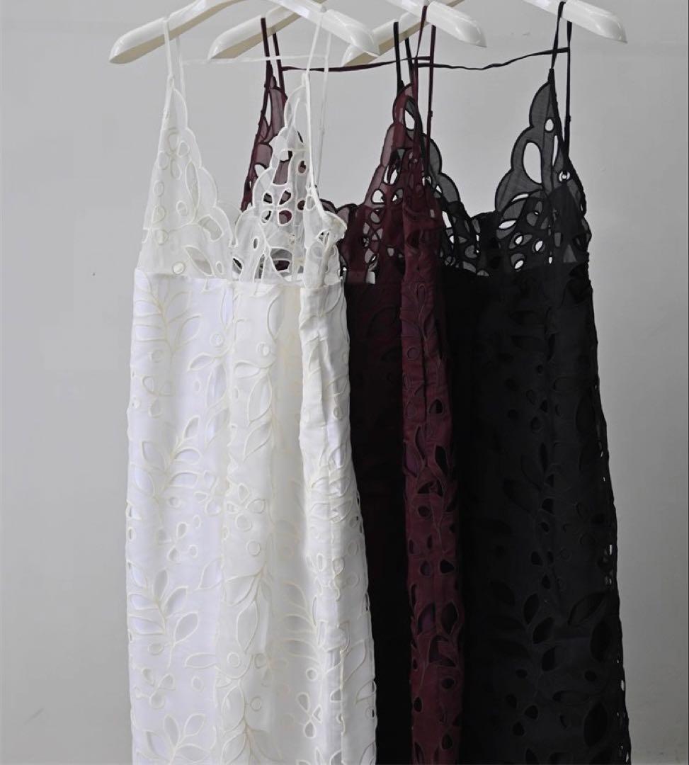 Mystradaエンブロイダリーロンパース