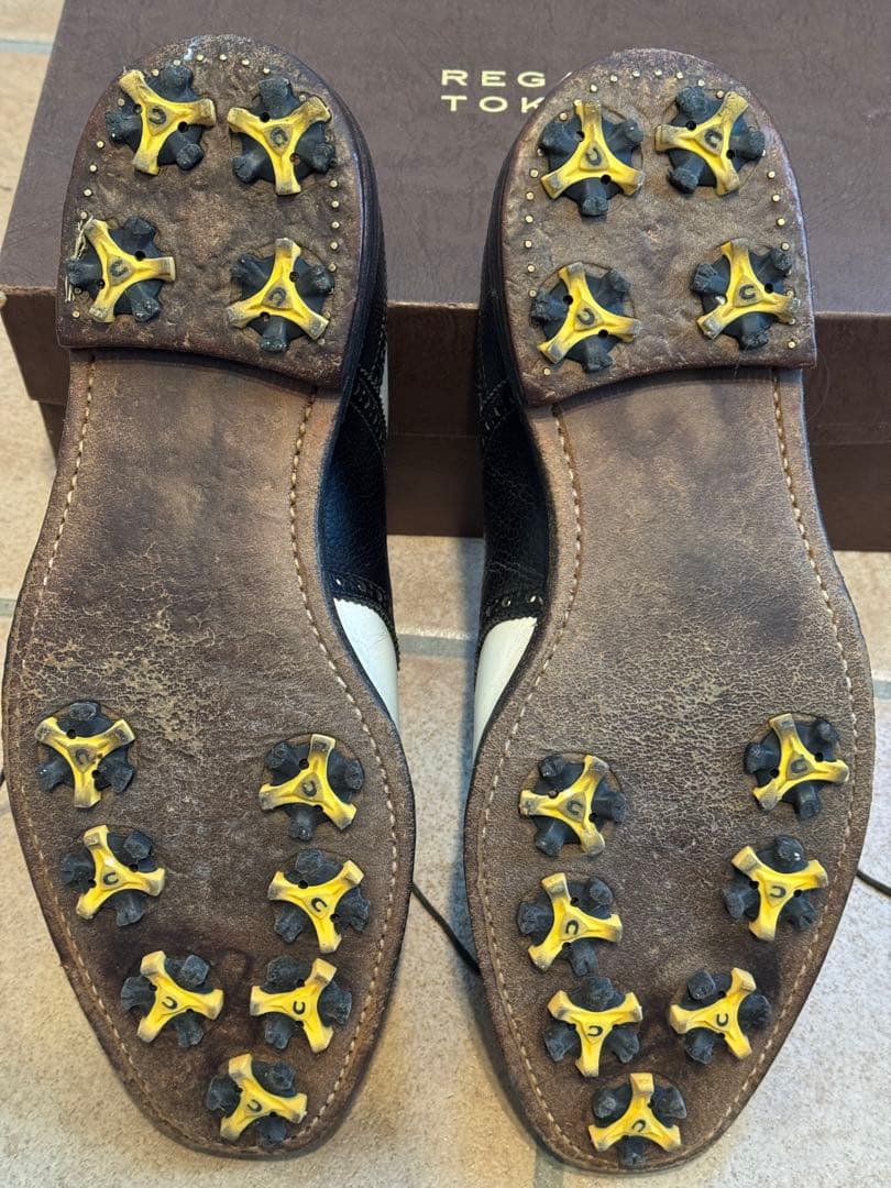 REGAL TOKYO 黒白 オックスフォードシューズ