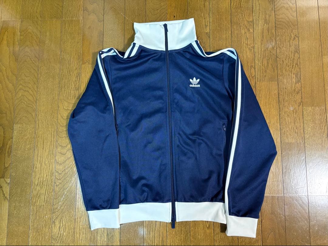 アディダス　クラシック トラックジャケット　adidas Originals L