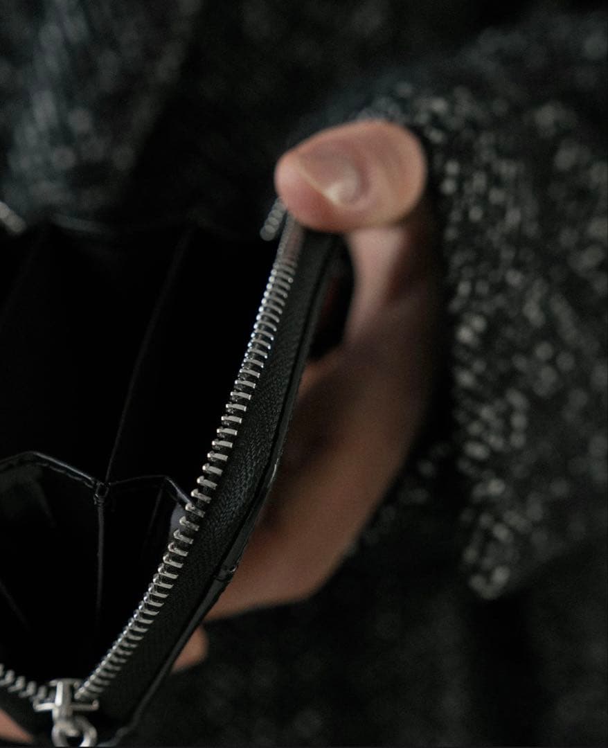 最安値新品未使用　LUXURY MATERIAL HERITAGE WALLET